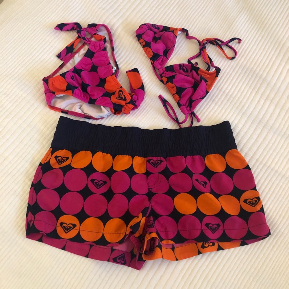 ROXY bikini with shorts